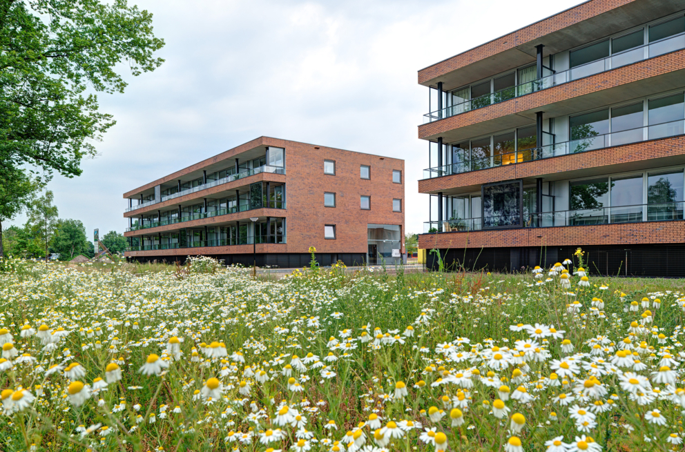 Lightronics TPS en TPN armaturen in een appartementencomplex in Apeldoorn Lightronics TPS en TPN armaturen in een appartementencomplex in Apeldoorn