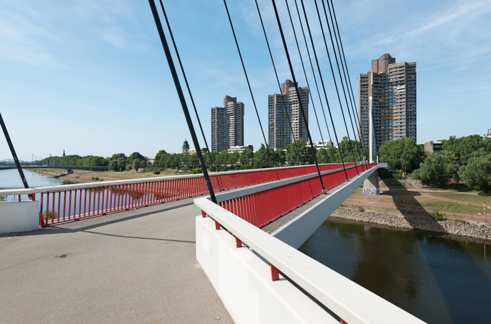 Lightronics Tritego armaturen op brug in Mannheim Duitsland