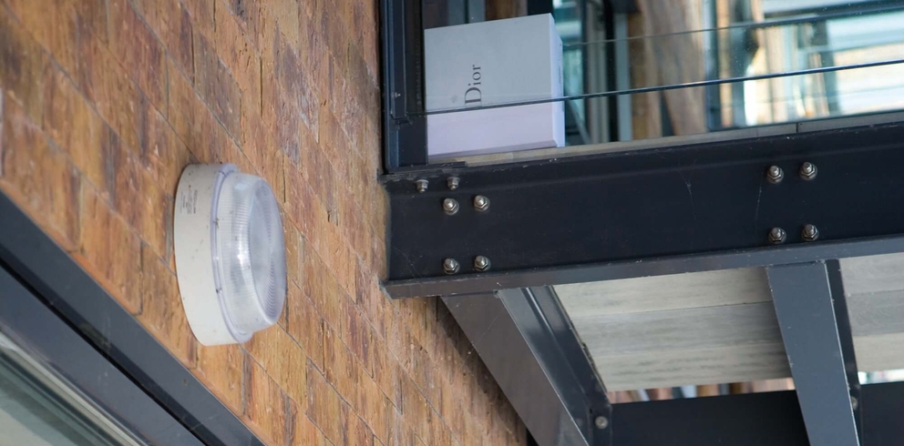 Lightronics GPA armaturen bij woningen van een appartementencomplex Lightronics GPA armaturen bij woningen van een appartementencomplex