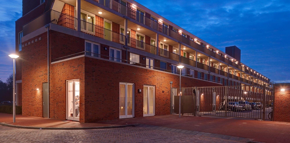 Lightronics TPK armatuur in een appartementencomplex Lightronics TPK armatuur in een appartementencomplex
