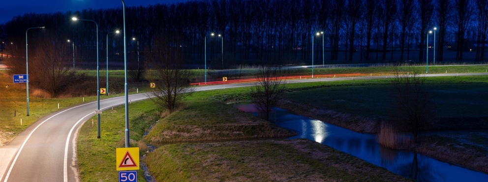 Lightronics BRISA en BRISA PLUS armaturen langs de provinciale weg in Borsele